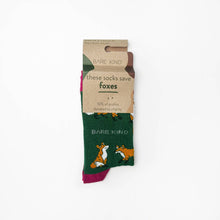 Load image into Gallery viewer, Fox Socks | Child Bamboo Socks | Green Socks | Cheeky Socks: Foxes / Single Pair / Age 3-5yrs | UK Size Kids 6-9
